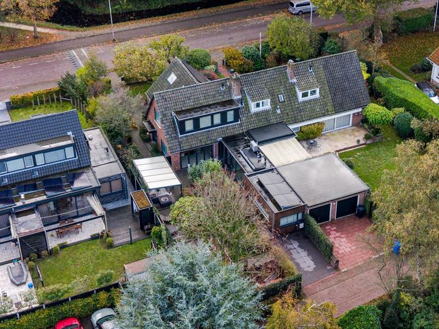 Prins Bernhardlaan 155, Voorschoten