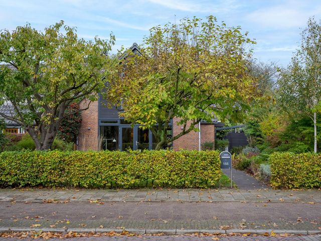 Prins Bernhardlaan 155, Voorschoten