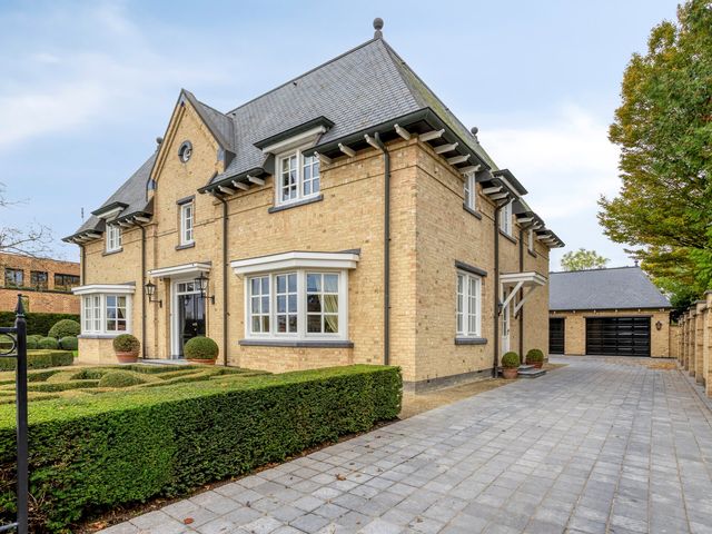 Langeweg 105, Sommelsdijk