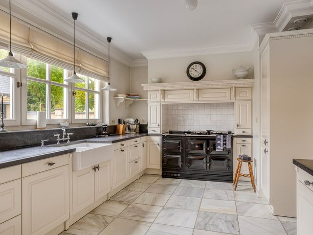 Langeweg 105, Sommelsdijk