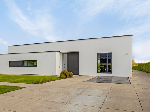 Roskam 21, Veldhoven