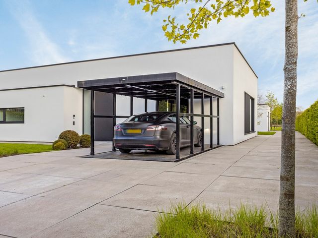 Roskam 21, Veldhoven