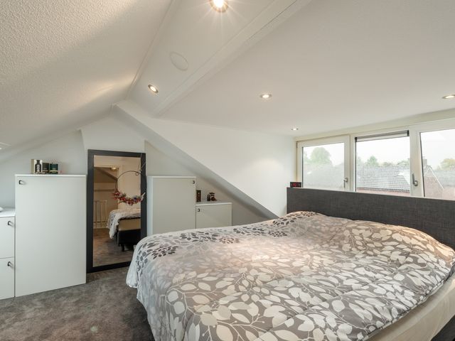 Asterstraat 8, Wierden