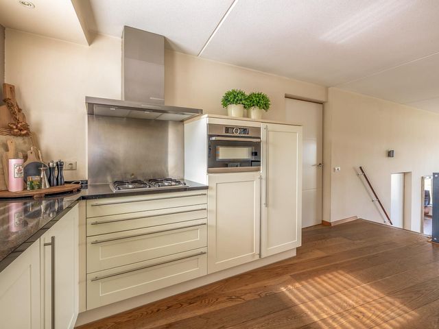 Watermunt 112, Tegelen