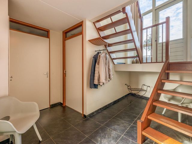 Watermunt 112, Tegelen