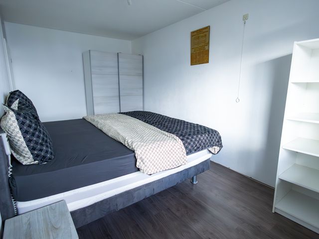 Raadhuislaan 94, Spijkenisse