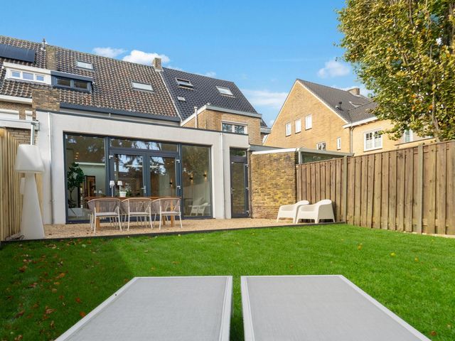 Rijksweg Zuid 107A, Geleen