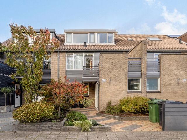 Dirk Van Den Burgweg 103, Hoek Van Holland