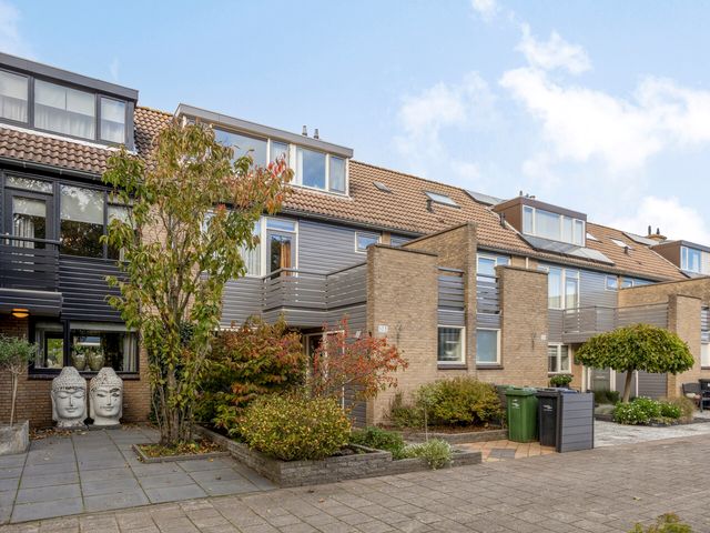 Dirk Van Den Burgweg 103, Hoek Van Holland