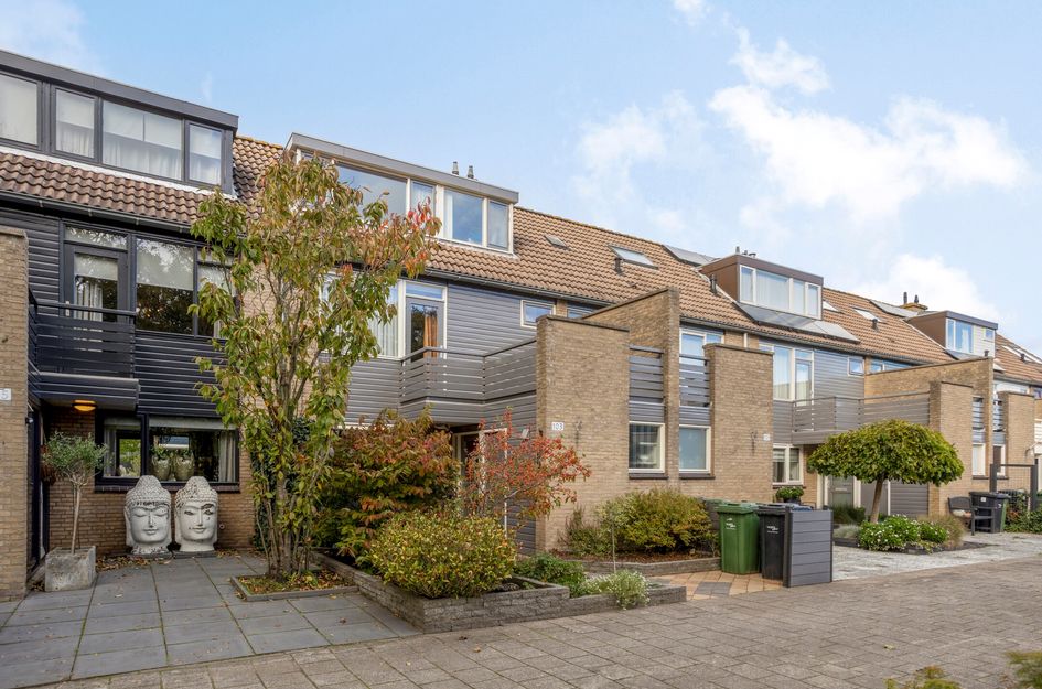 Dirk Van Den Burgweg 103