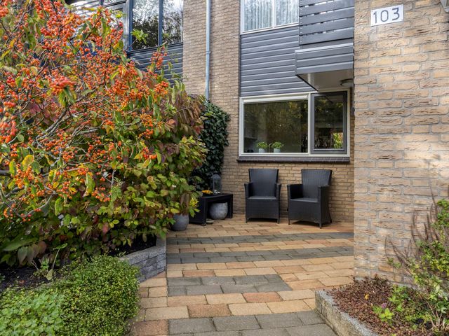 Dirk Van Den Burgweg 103, Hoek Van Holland