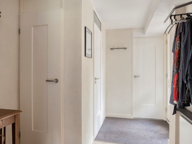 Dirk Van Den Burgweg 103, Hoek Van Holland