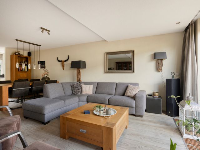 Dirk Van Den Burgweg 103, Hoek Van Holland