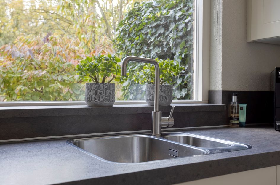 Dirk Van Den Burgweg 103