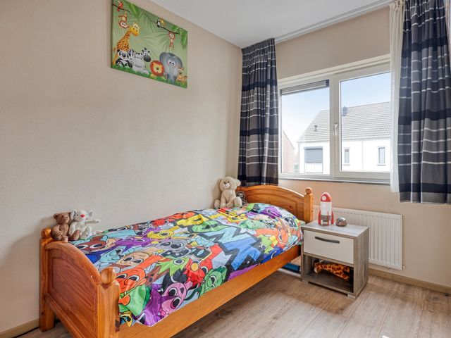 Schoolpad 73, Roermond