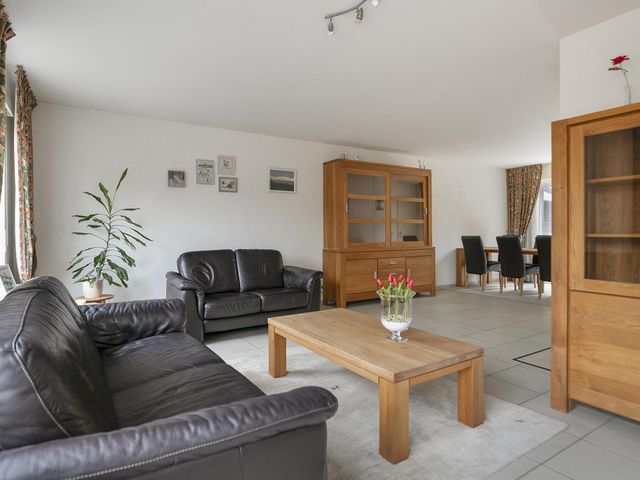 Volkerak 7, Terneuzen