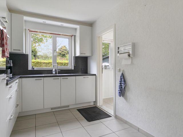 Volkerak 7, Terneuzen