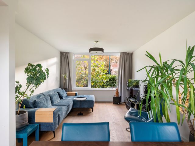 Salvialaan 19, Oegstgeest