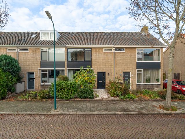 Salvialaan 19, Oegstgeest