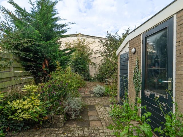 Salvialaan 19, Oegstgeest