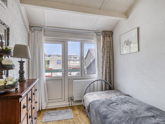 Meidoornstraat 11, Heteren