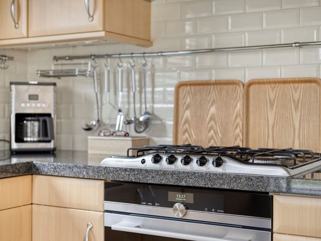 Donkershoekstraat 8, Hoedekenskerke