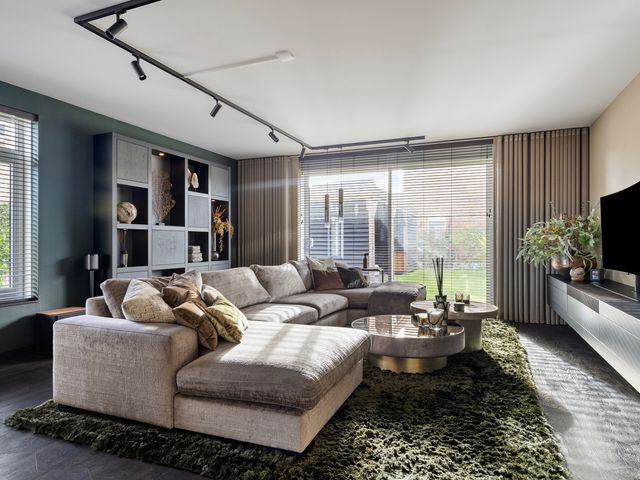 Veldwachter 2, Hendrik-Ido-Ambacht