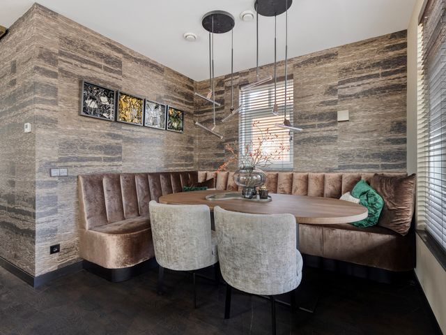 Veldwachter 2, Hendrik-Ido-Ambacht