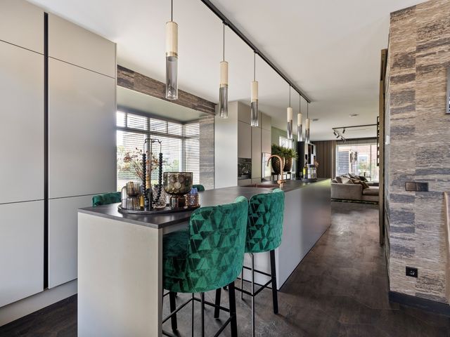 Veldwachter 2, Hendrik-Ido-Ambacht