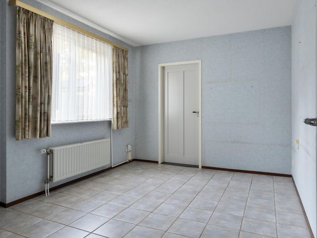 Inghelosenberghe 30, Sint Jansteen