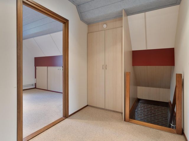 Inghelosenberghe 30, Sint Jansteen