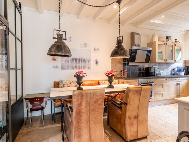 Julianastraat 36, Andel