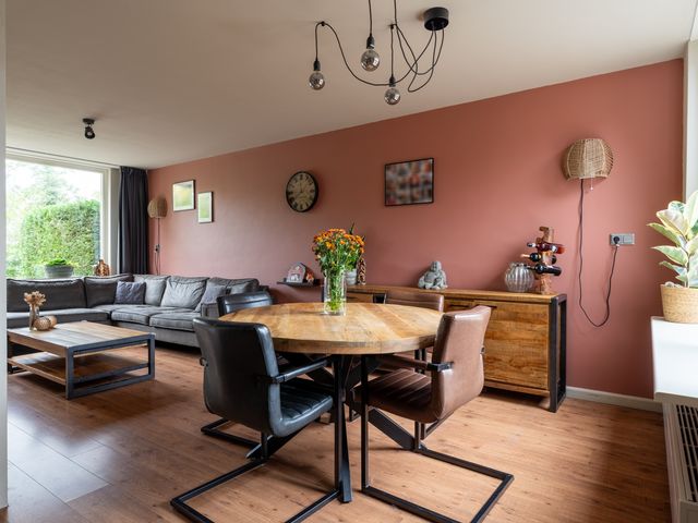 Middelvaart 34, Woudrichem