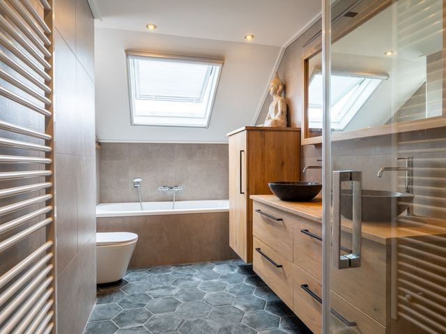 Middelvaart 34, Woudrichem