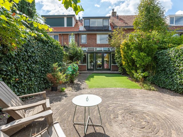 Van Kempenstraat 4, Voorschoten