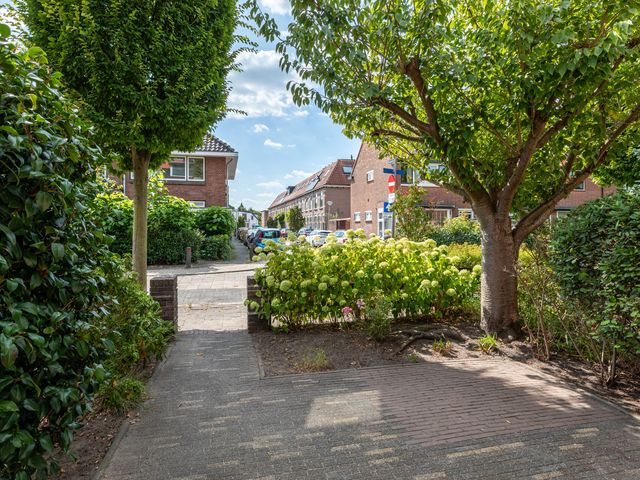 Van Kempenstraat 4, Voorschoten