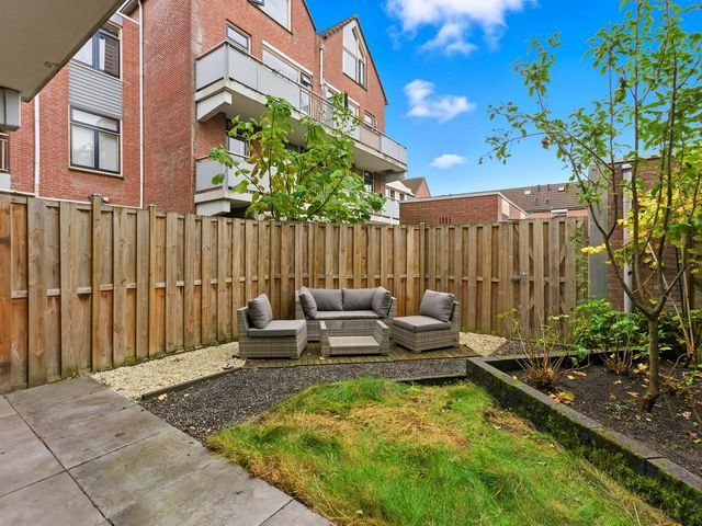 Aarhuispad 39, Rotterdam