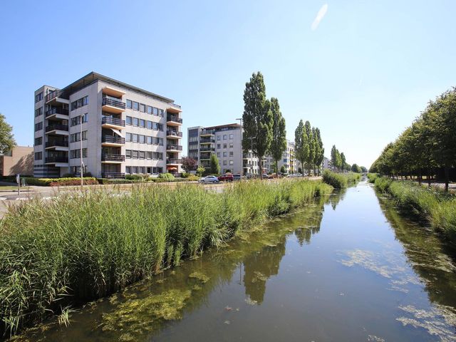 Mosgroen 51, Zoetermeer