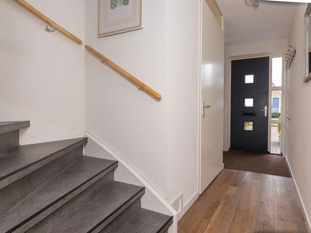 Adriaan Anthoniszstraat 4, Zwaag