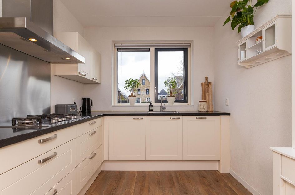 Adriaan Anthoniszstraat 4