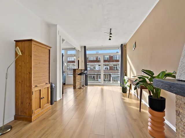 Leersumstraat 25, 'S-Gravenhage