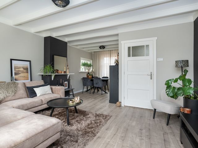 Polderstraat 12, Sommelsdijk