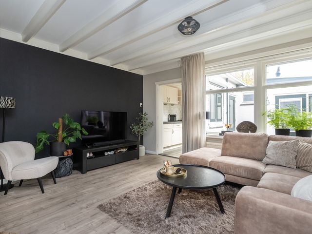 Polderstraat 12, Sommelsdijk