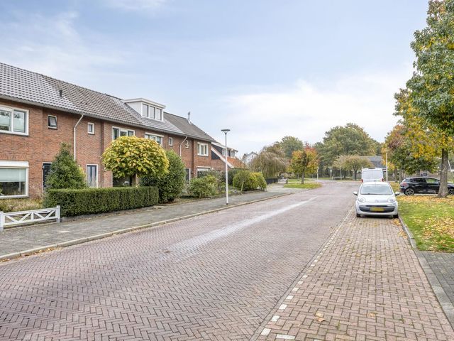 J.H. Nieuwenhuisstraat 53, Oldenzaal