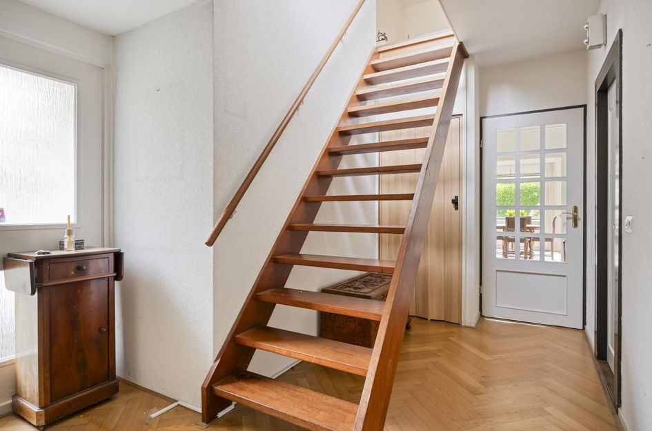 Marinus de Jongstraat 18