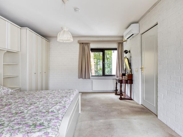 Marinus de Jongstraat 18, Oosterhout