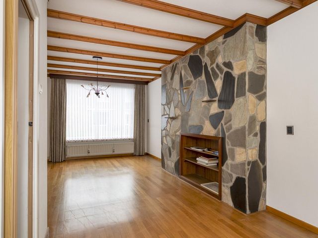 Achter de Hoven 78, Buchten