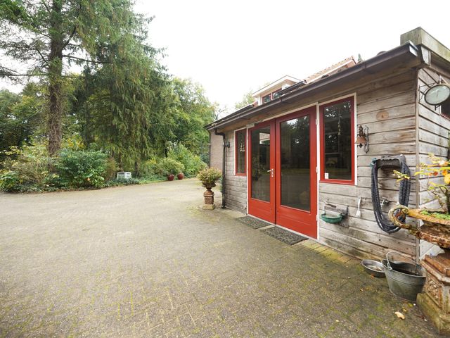 Domeinenweg 4, Putten
