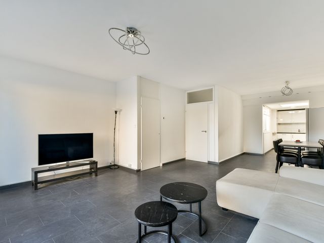 Karveel 46 68, Lelystad