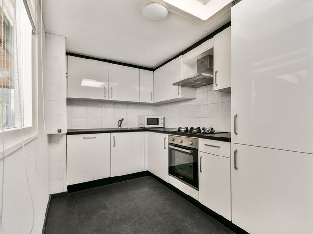 Karveel 46 68, Lelystad